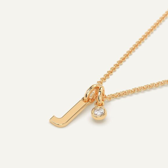 BNWT 14k Solid Yellow Gold Initial J Necklace with Lab Grown Diamond - Picture 15 of 16
